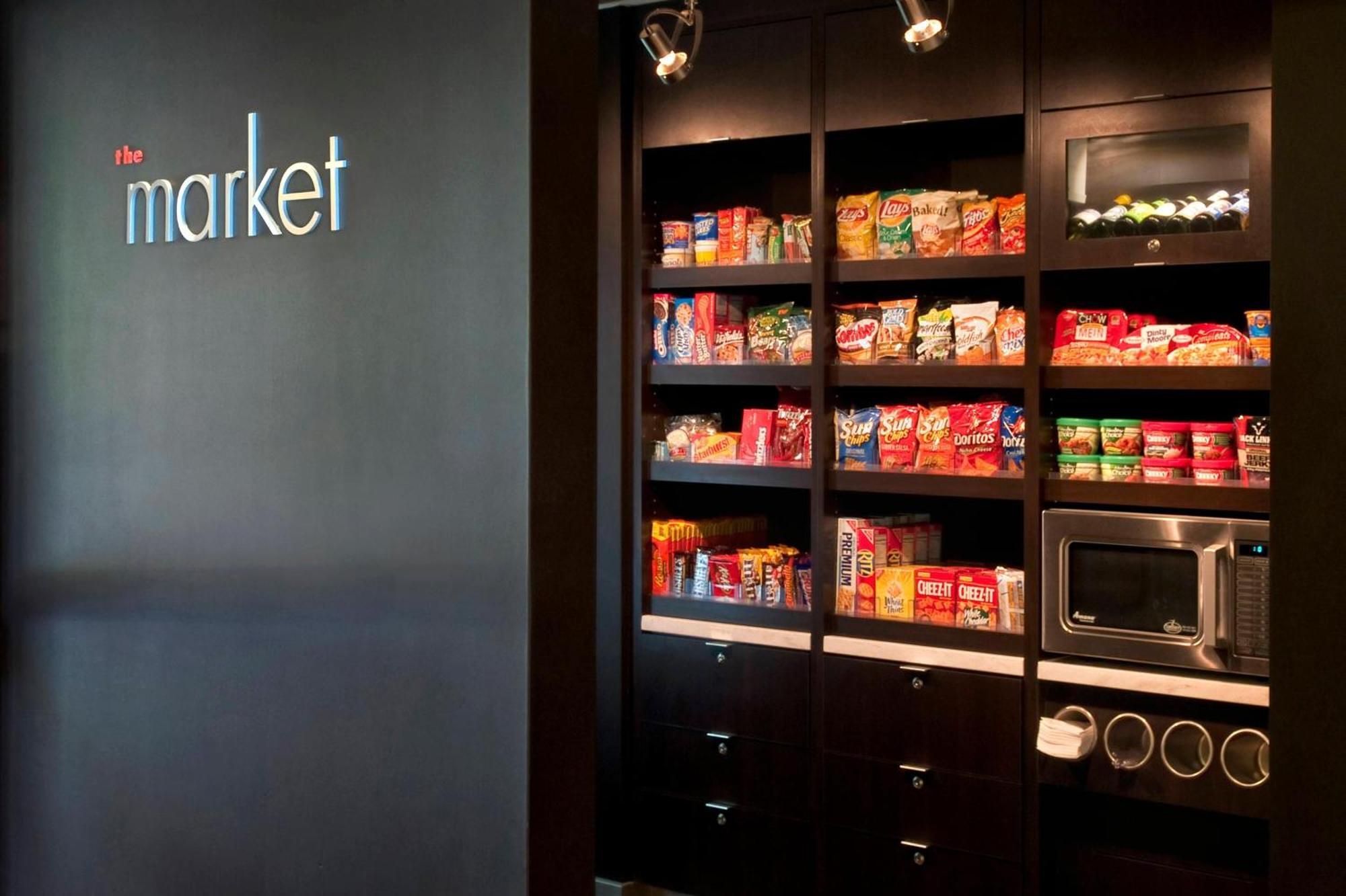 Courtyard By Marriott Boston Norwood/Canton Extérieur photo