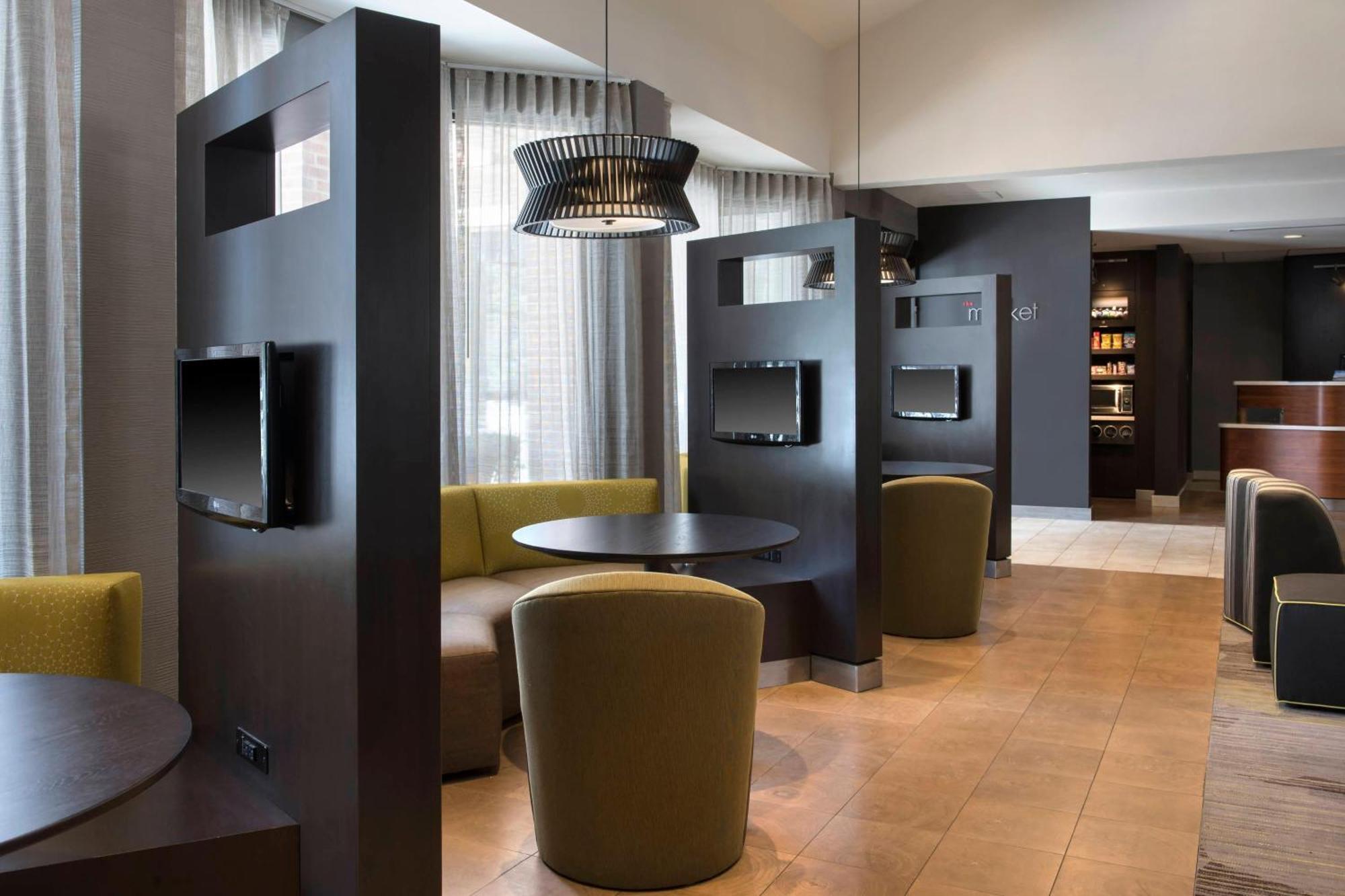 Courtyard By Marriott Boston Norwood/Canton Extérieur photo
