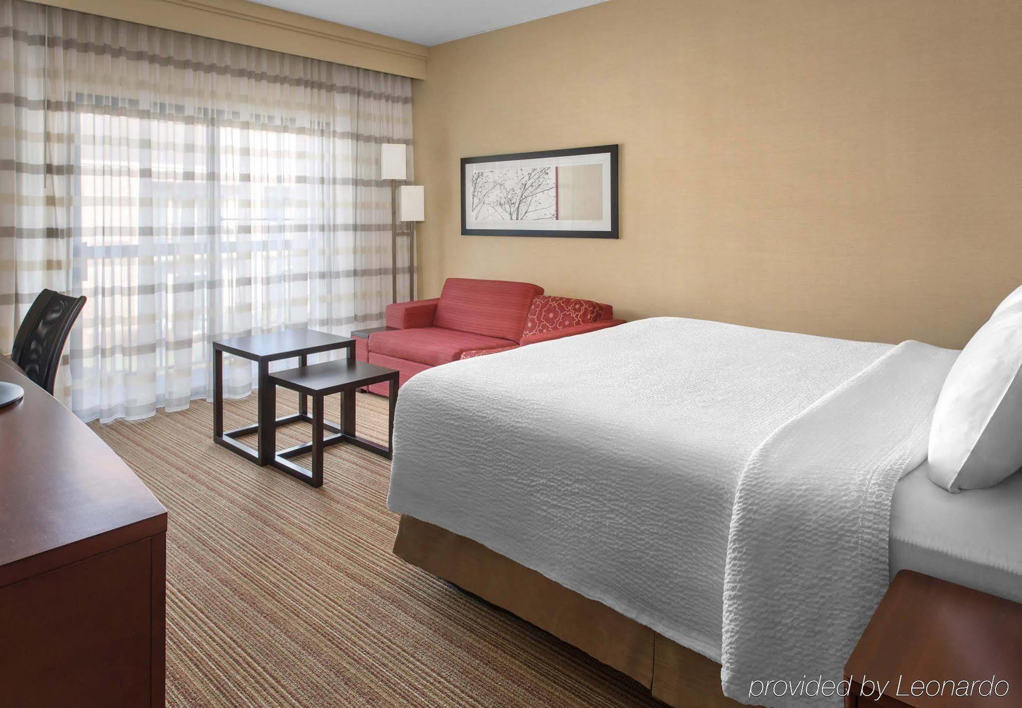 Courtyard By Marriott Boston Norwood/Canton Extérieur photo