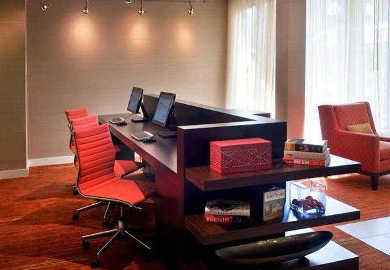 Courtyard By Marriott Boston Norwood/Canton Extérieur photo